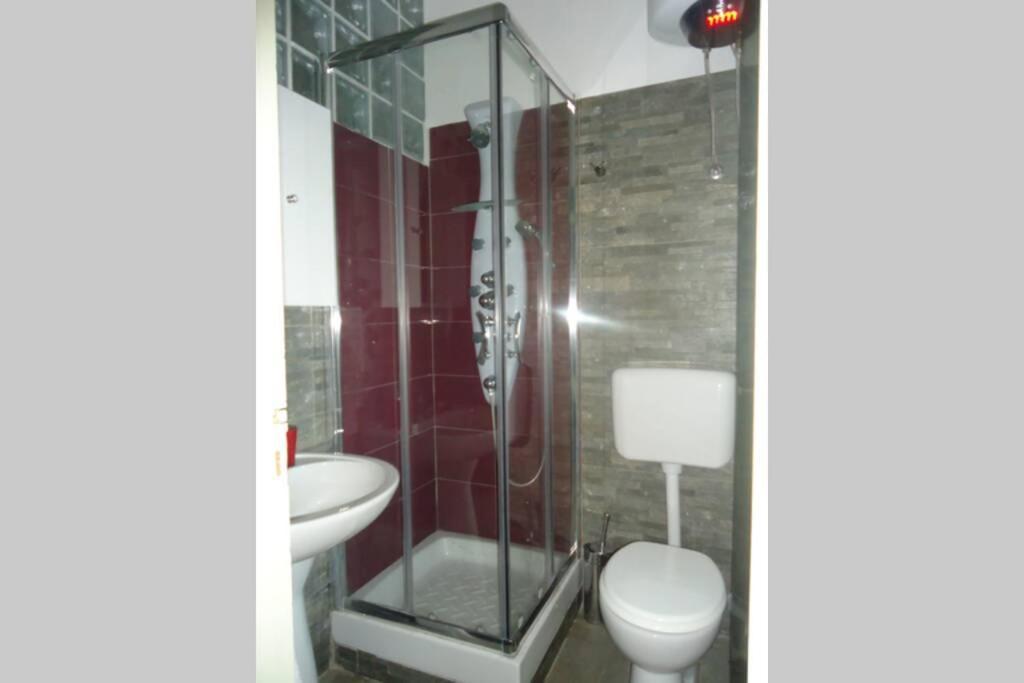 "Little Sicilian Home"-Room With A Private Bathroom & Kitchen -Fridge - And Shared A Beautiful Terrace On Hostel Taormina Center Ngoại thất bức ảnh