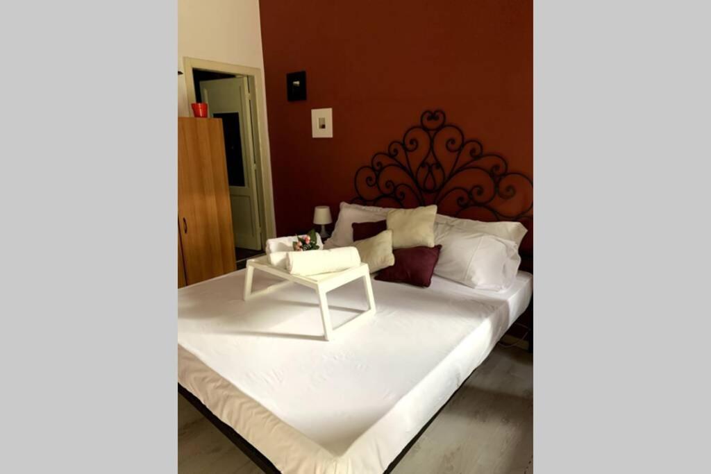 "Little Sicilian Home"-Room With A Private Bathroom & Kitchen -Fridge - And Shared A Beautiful Terrace On Hostel Taormina Center Ngoại thất bức ảnh
